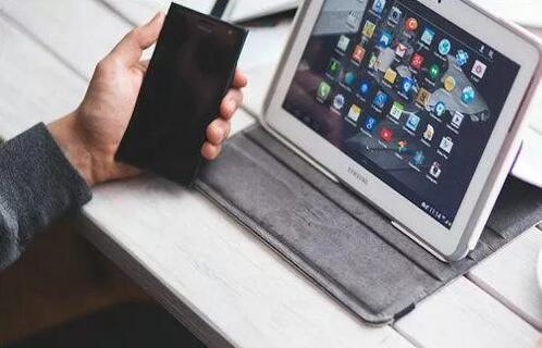 一個(gè)軟件開發(fā)流程包括哪些？